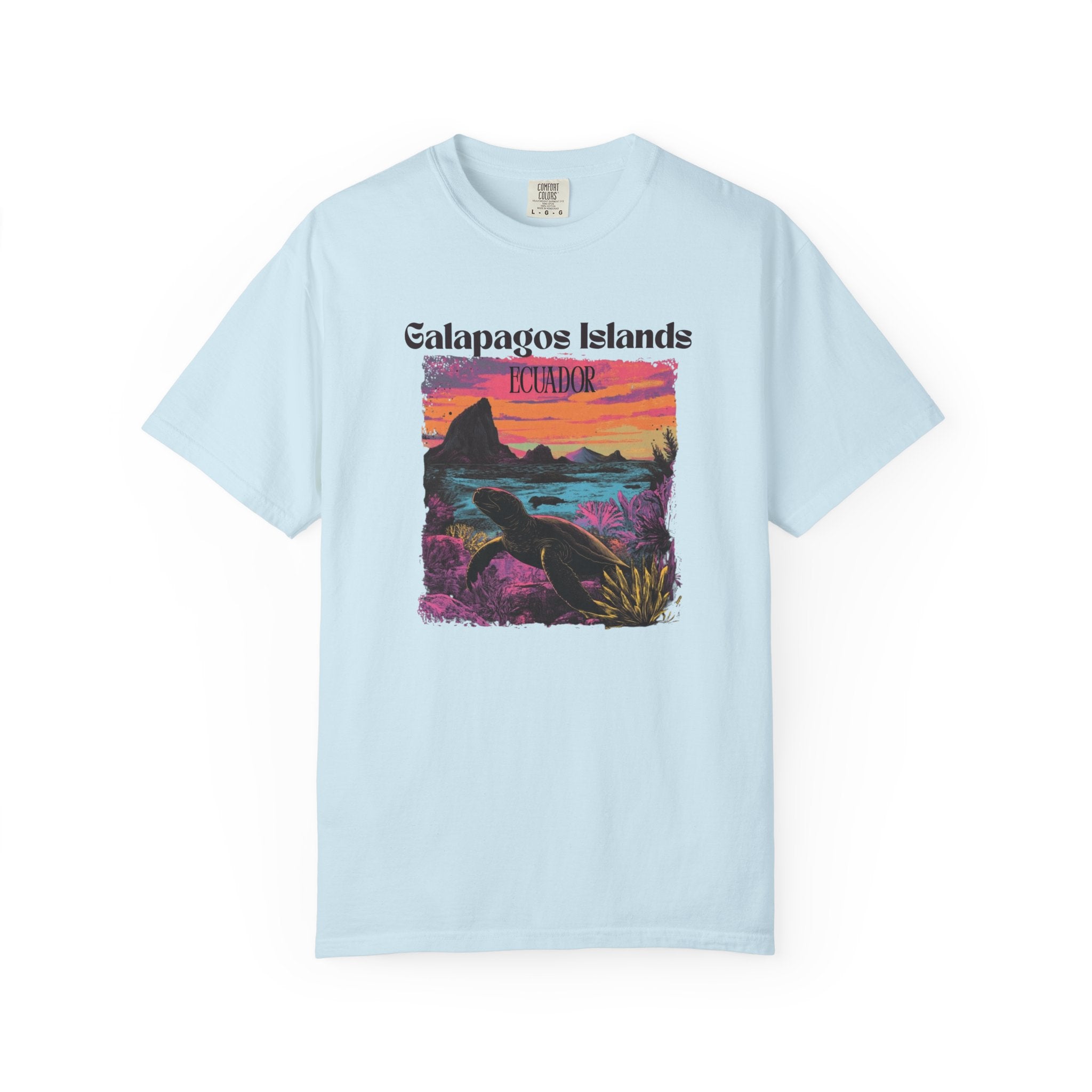 Galápagos Sea Turtle Wildlife Travel Tee