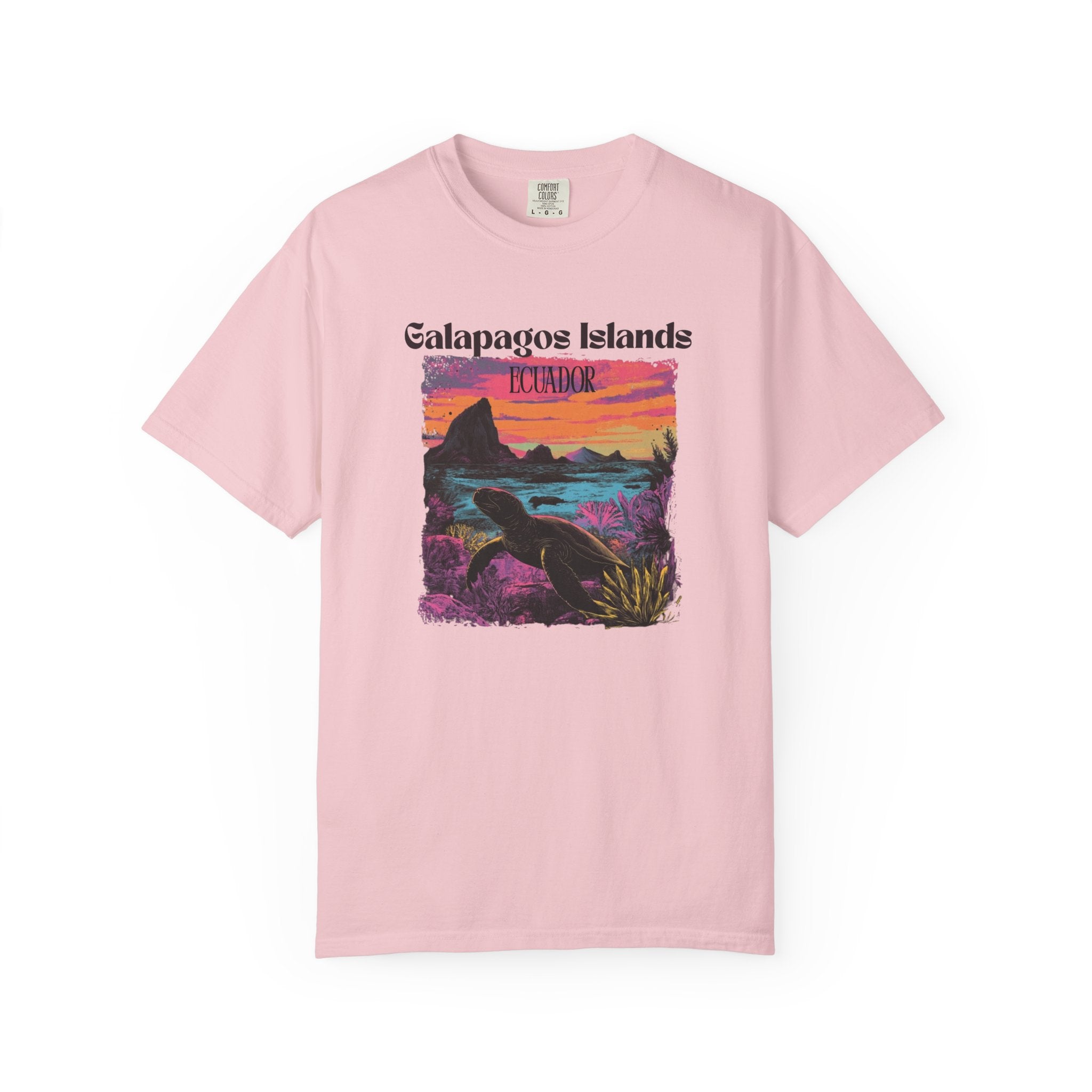 Galápagos Sea Turtle Wildlife Travel Tee